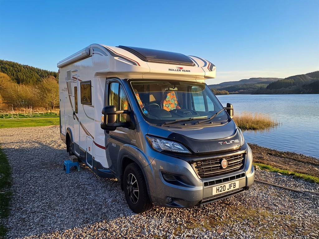 2016 Roller Team T-Line 590 - Image 1
