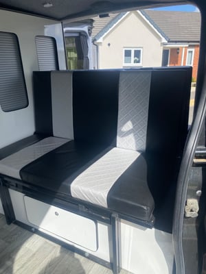 2008 Vauxhall Vivaro Sportive  — photo 18 of 22
