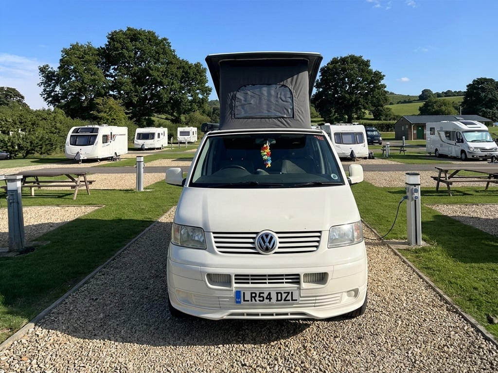 2004 Volkswagen Transporter T28 85 TDI - Image 1