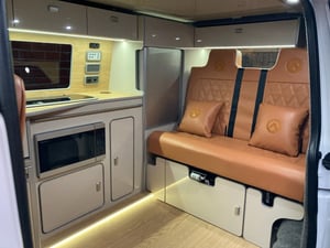 2014 Volkswagen T5.1 Campervan — photo 8 of 17