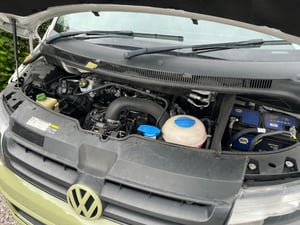 2014 Volkswagen T5.1 Campervan — photo 5 of 17