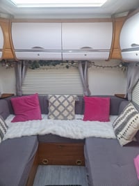 2007 Auto-Trail Apache 700 - Image 2
