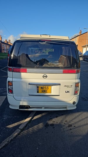 2006 Nissan Elgrand — photo 4 of 12