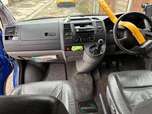 2004 Volkswagen Transporter T5 — photo 12 of 17