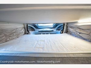 2021 Autotrail F74 — photo 14 of 54