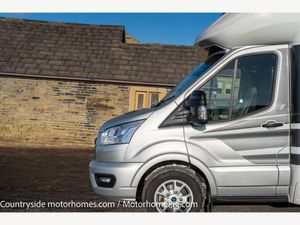 2021 Autotrail F74 — photo 37 of 54