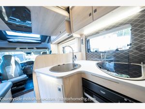 2021 Autotrail F74 — photo 11 of 54