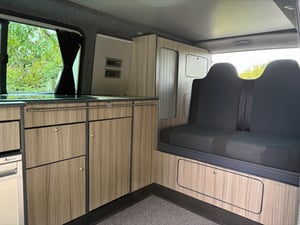 2007 Volkswagen Transporter T5  — photo 17 of 23
