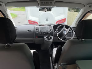2007 Volkswagen Transporter T5  — photo 13 of 23