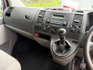 2007 Volkswagen Transporter T5  — photo 14 of 23