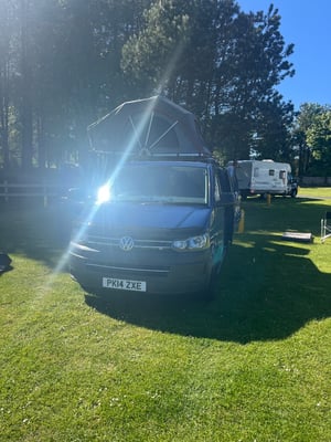 2014 Volkswagen Caddy Campervan — photo 9 of 18