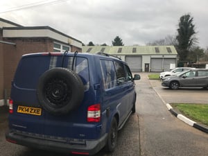 2014 Volkswagen Caddy Campervan — photo 13 of 18