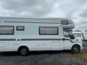 2004 Auto-Trail Scout SE — photo 23 of 25
