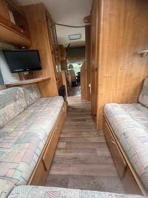 2004 Auto-Trail Scout SE — photo 24 of 25