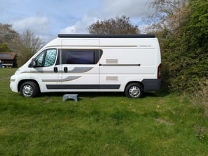 2012 Auto-Trail Tribute 669 — photo 2 of 6