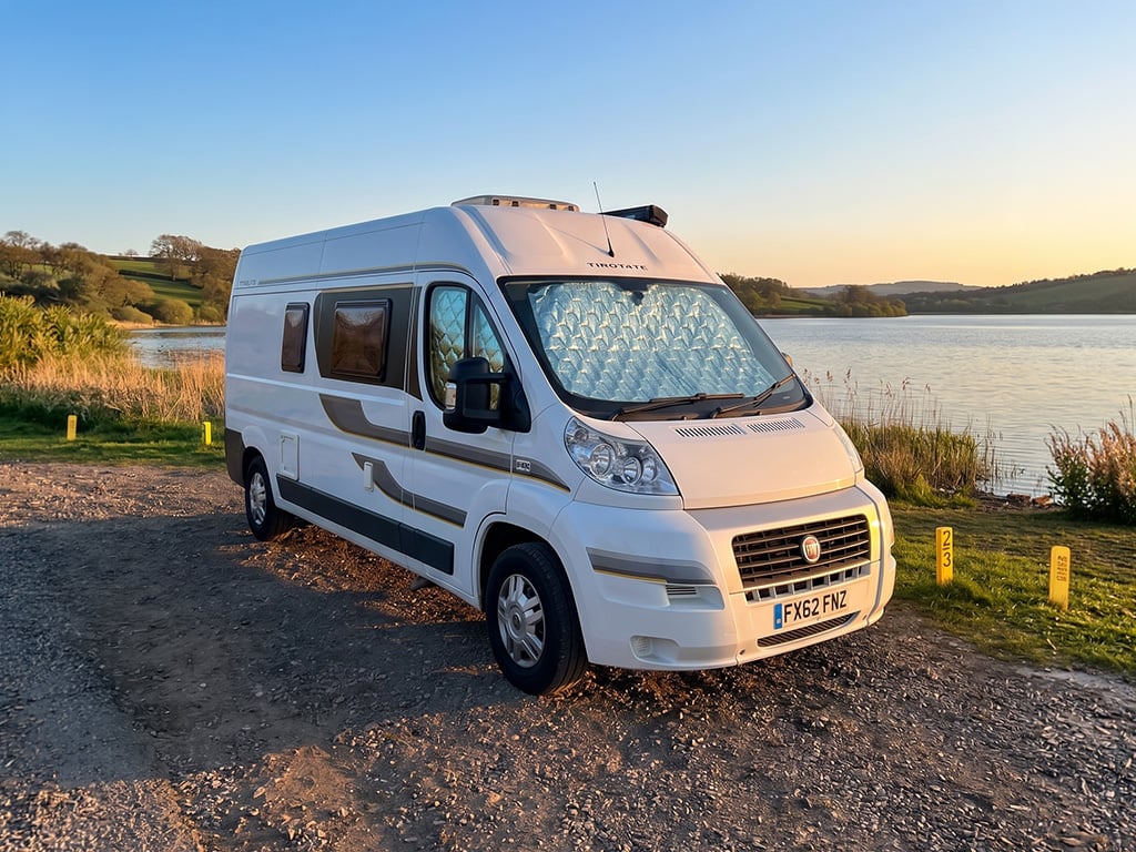 2012 Auto-Trail Tribute 669 - Image 1