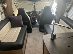2020 Auto-Trail Delaware — photo 5 of 16