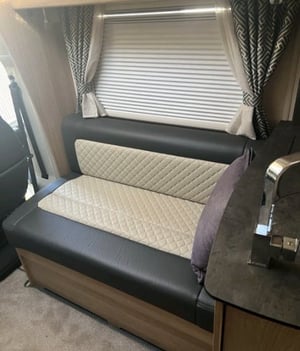2020 Auto-Trail Delaware — photo 14 of 16