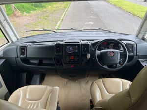 2018 Rapido I66 Distintion — photo 6 of 21