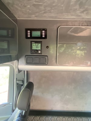 2012 Mercedes-Benz Sprinter — photo 12 of 16