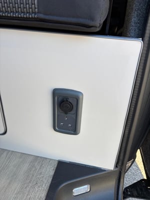 2023 Volkswagen T6.1 Campervan — photo 9 of 30