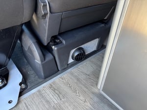 2023 Volkswagen T6.1 Campervan — photo 28 of 30