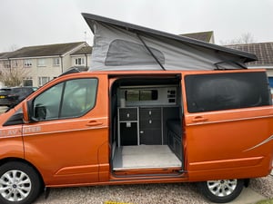 2019 Ford Transit Custom — photo 1 of 18