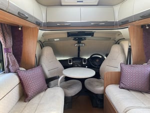 2018 Auto-Trail Comanche — photo 26 of 84