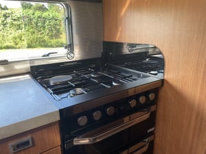 2018 Auto-Trail Comanche — photo 31 of 84