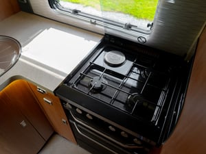 2018 Auto-Trail Comanche — photo 8 of 84