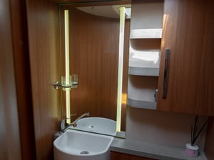 2018 Auto-Trail Comanche — photo 59 of 84