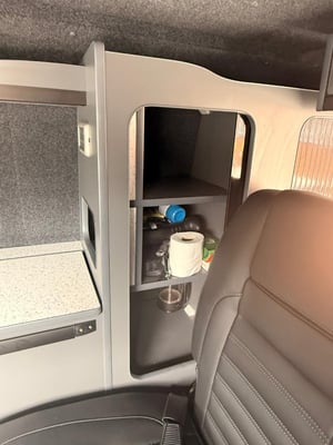 2021 Volkswagen Transporter T6.1 — photo 13 of 31