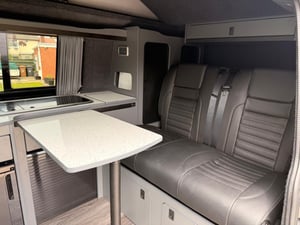 2021 Volkswagen Transporter T6.1 — photo 17 of 31