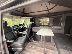 2021 Volkswagen Transporter T6.1 — photo 20 of 31