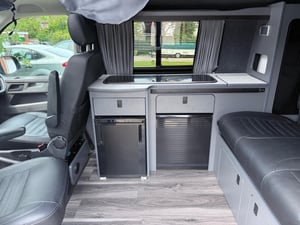 2021 Volkswagen Transporter T6.1 — photo 22 of 31