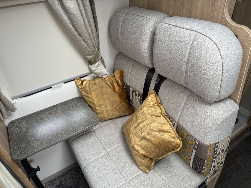 2017 Elddis Evolution 125 - Image 14