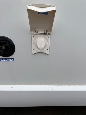 2017 Elddis Evolution 125 — photo 24 of 33