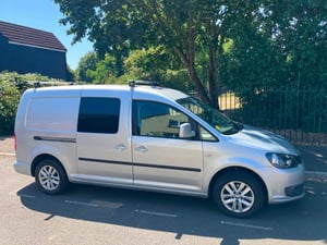 2015 Volkswagen Caddy Maxi — photo 3 of 14