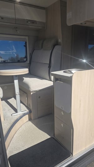 2025 Elddis Autoquest CV40 — photo 15 of 16
