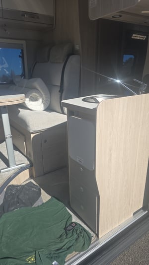 2025 Elddis Autoquest CV40 — photo 7 of 16