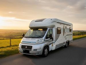 2012 Autotrail Comanche — photo 4 of 12
