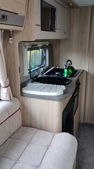 2019 Elddis Majestic 105 — photo 2 of 8