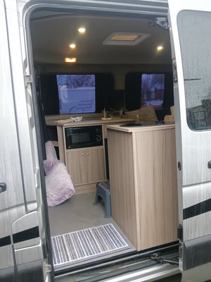 2014 Renault Master Campervan — photo 9 of 9