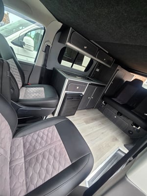 2023 Volkswagen T6.1 Campervan — photo 15 of 32