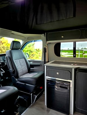 2023 Volkswagen T6.1 Campervan — photo 17 of 32