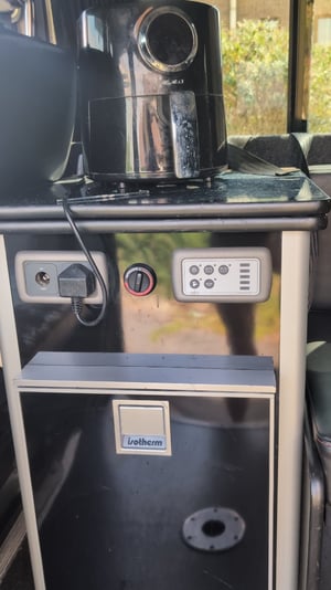 2013 Volkswagen T5.1 Campervan — photo 23 of 25