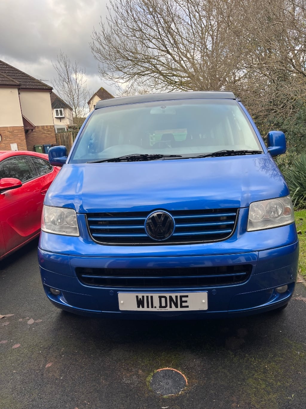 2009 Volkswagen Caravelle - Image 1