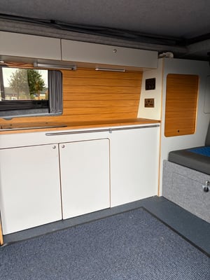 2017 Ford Transit Custom — photo 10 of 39
