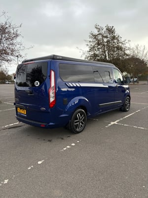 2017 Ford Transit Custom — photo 16 of 39