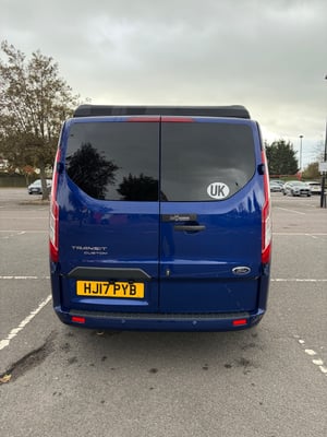 2017 Ford Transit Custom — photo 19 of 39